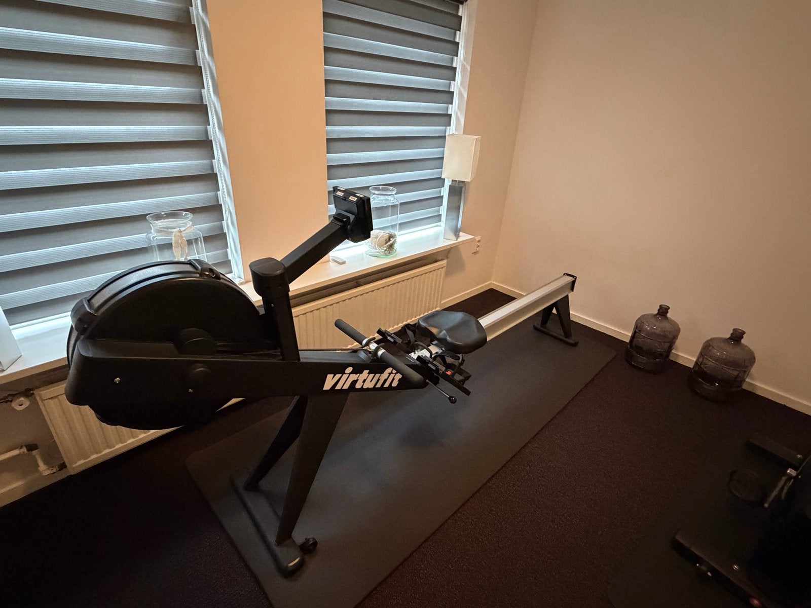 VirtuFit Pro 2i Roeitrainer - Zo goed als nieuw, Ophalen, Armen, Zo goed als nieuw, Metaal