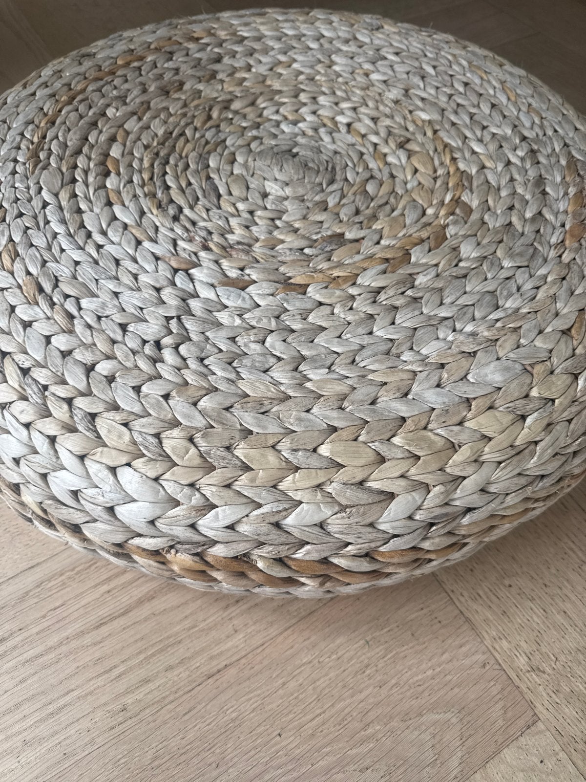 Natuurlijke rieten poef/voetenbank IKEA, Ophalen, Beige, Boho, Zo goed als nieuw