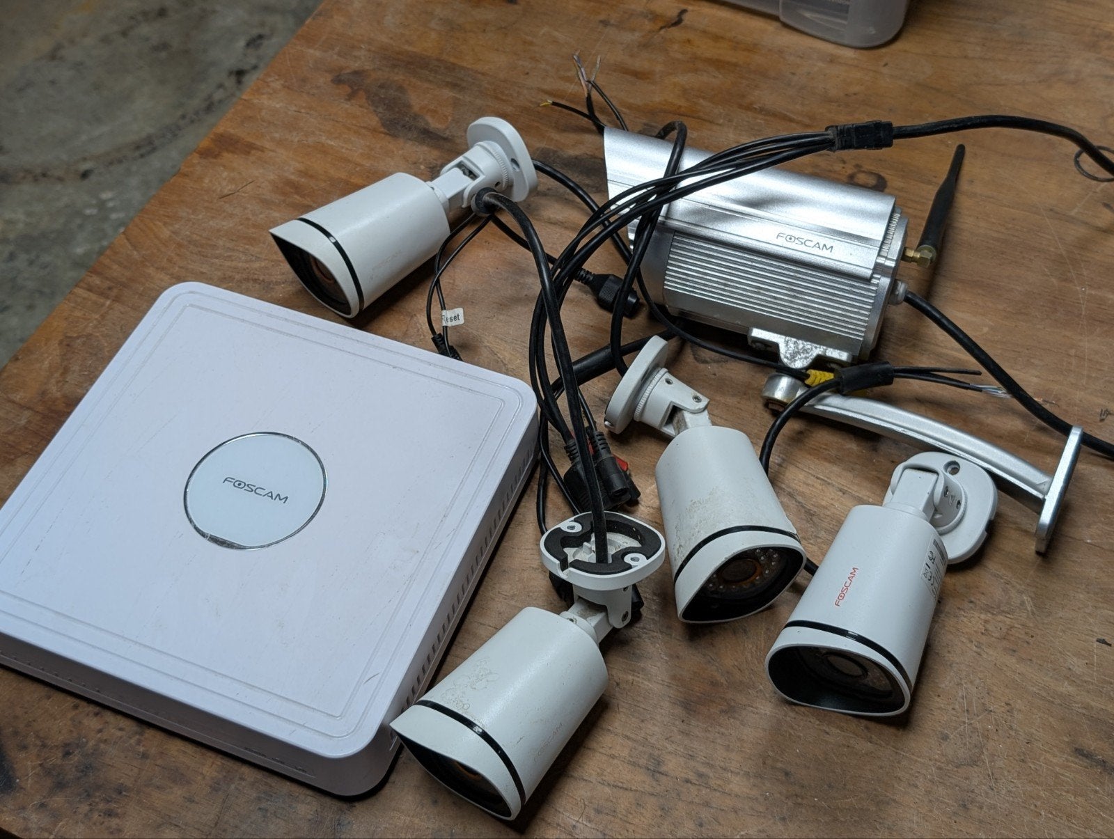 Foscam camerasysteem met NVR en 5 Camera's (offline, PoE), Ophalen of Verzenden, Gebruikt