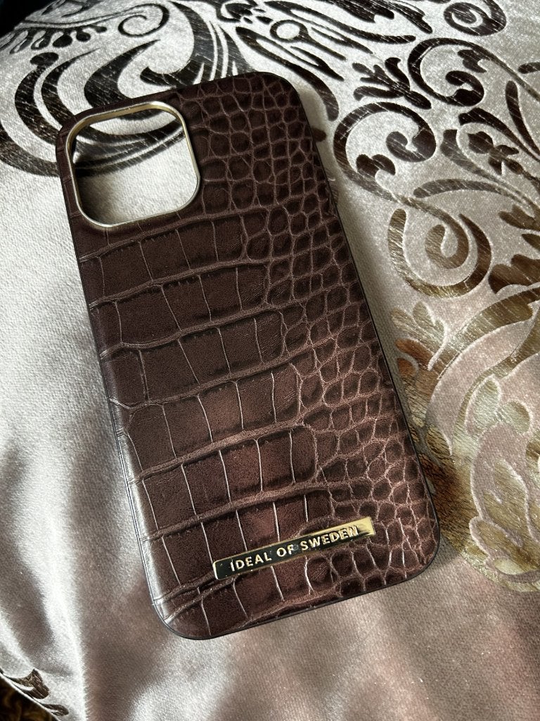 case Iphone 14 pro max, Ophalen, IPhone 14 Pro Max, Bruin, Ideal of Sweden