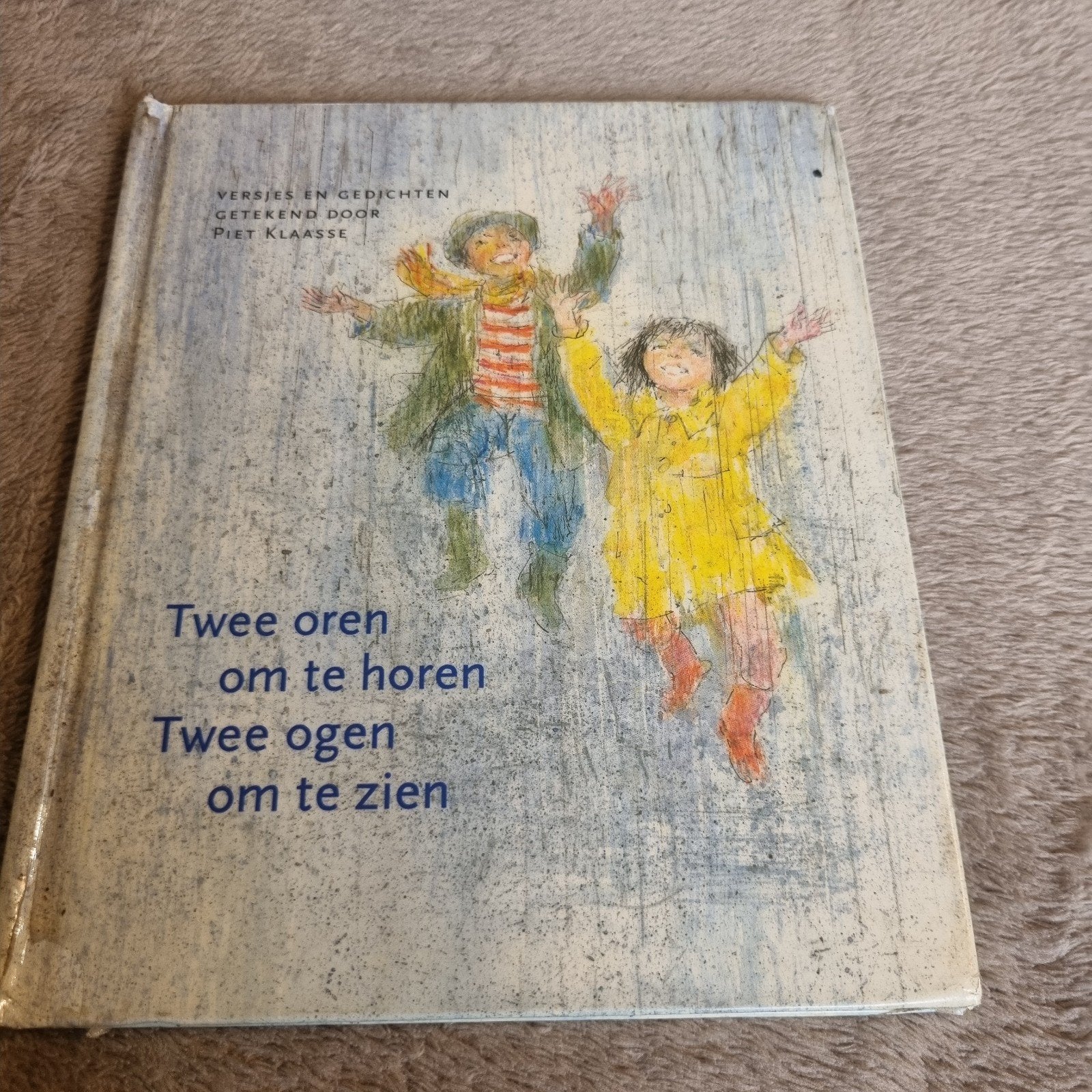 Twee Oren om te Horen - Kinderboekenweek 1998, Boeken, Ophalen of Verzenden, Gelezen