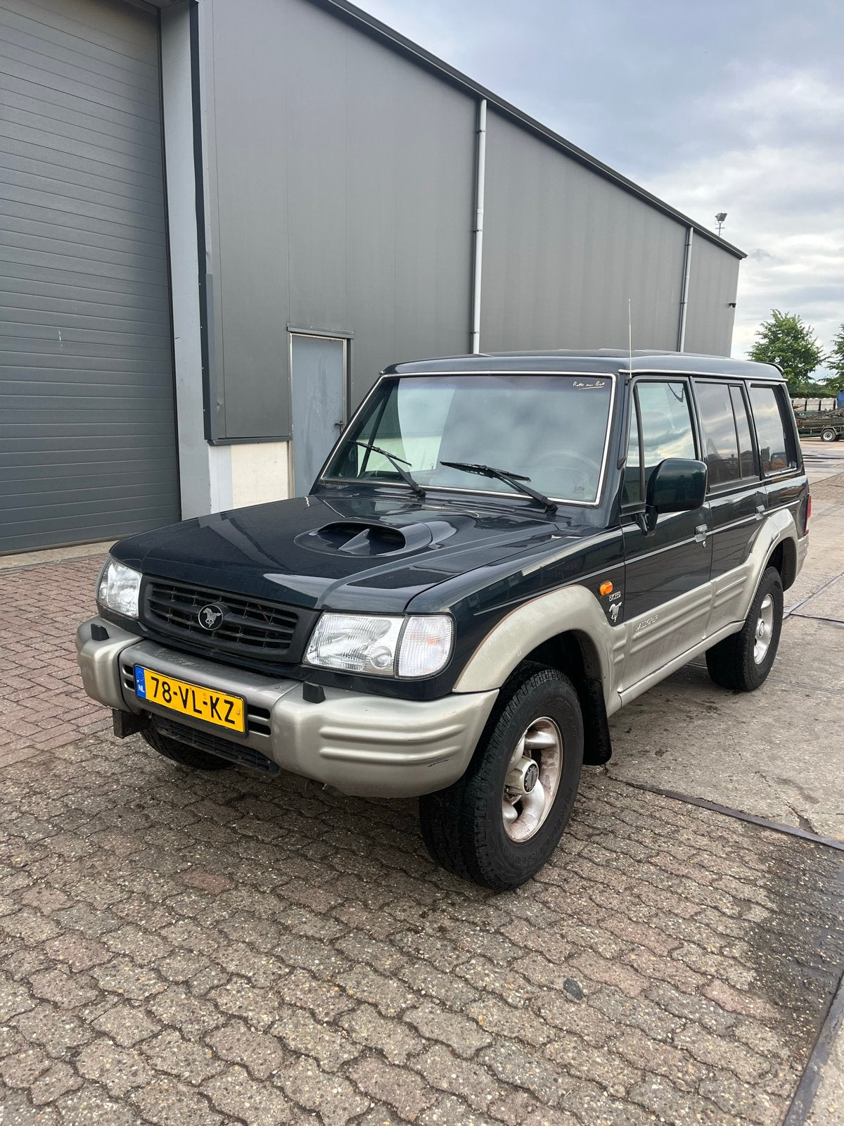 Galloper 2.5 TDI LWB PV 2000 mitsubishi pajero, Auto's, Galloper, 4 cilinders, Origineel Nederlands, Bedrijf