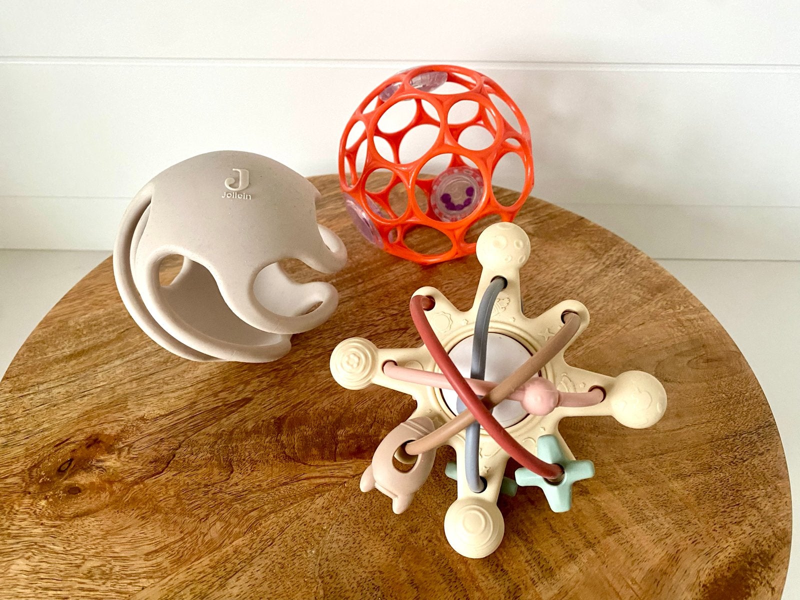 Set van 3 baby rammelaars/bijtringen: Jollein, Nattou, Oball, Ophalen of Verzenden, Zo goed als nieuw, Rammelaar, Met geluid