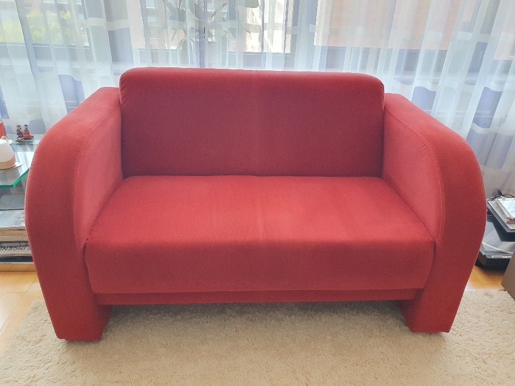 Rode 2 zits bank, Huis en Inrichting, Banken | Bankstellen, Ophalen, Gebruikt, Tweepersoons, 75 tot 100 cm
