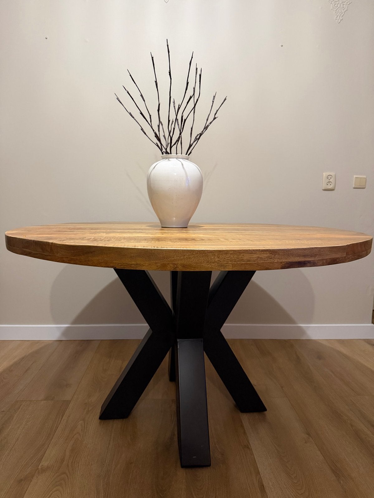 Ronde eettafel en salontafel van mangohout, Ophalen, 100 tot 150 cm, Rond, Zo goed als nieuw
