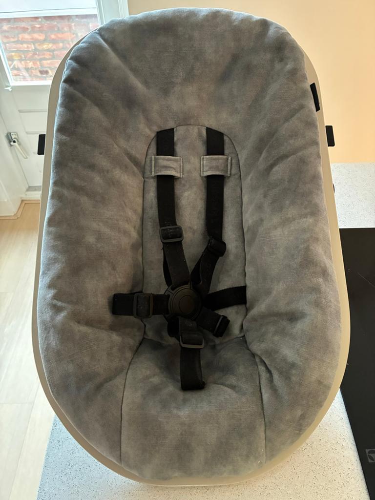 Kidsmill Up Newborn Set - Comfortabel en Veilig, Ophalen, Zo goed als nieuw, Verstelbaar