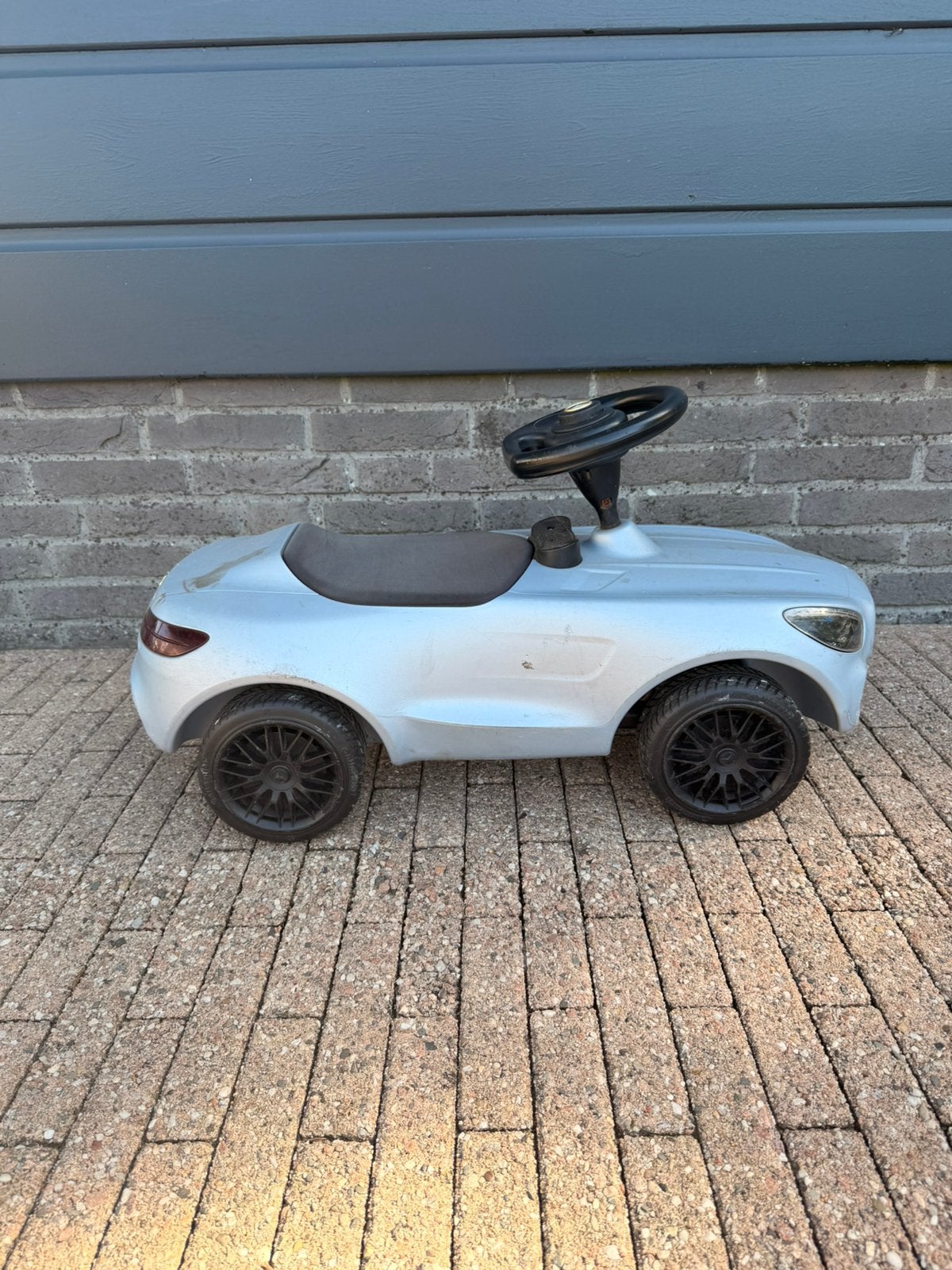 Mercedes-AMG GT loopauto – gebruikt, Kinderen en Baby's, Speelgoed | Buiten | Voertuigen en Loopfietsen, Ophalen, Gebruikt, Loopvoertuig