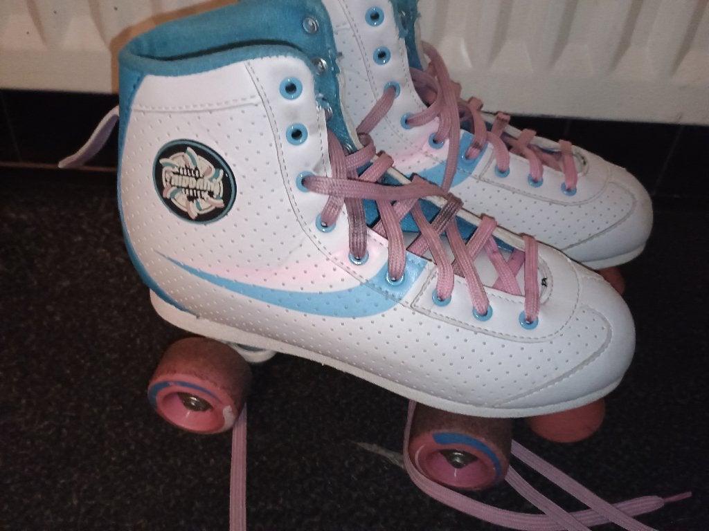 Leuk rolschaatsen Nijdam maat 39, Sport en Fitness, Schaatsen, Ophalen of Verzenden, Kunstschaatsen, Nijdam