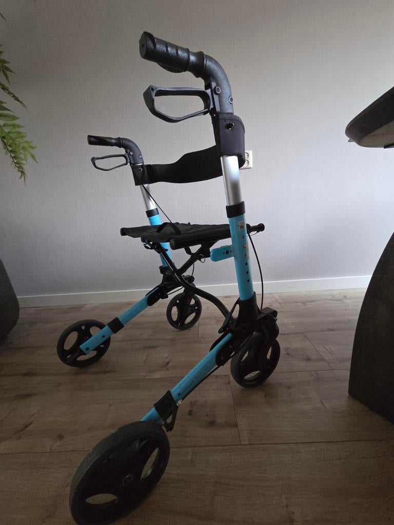 ExcelCare Travel Eaze rollator / transportstoel – lichtgewic, Diversen, Rollators, Ophalen, Opvouwbaar, Gebruikt