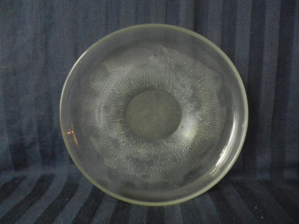Glazen schaal met grijs tincraquele Copier Leerdam b 23,8 cm, Antiek en Kunst, Antiek | Glas en Kristal, Ophalen of Verzenden
