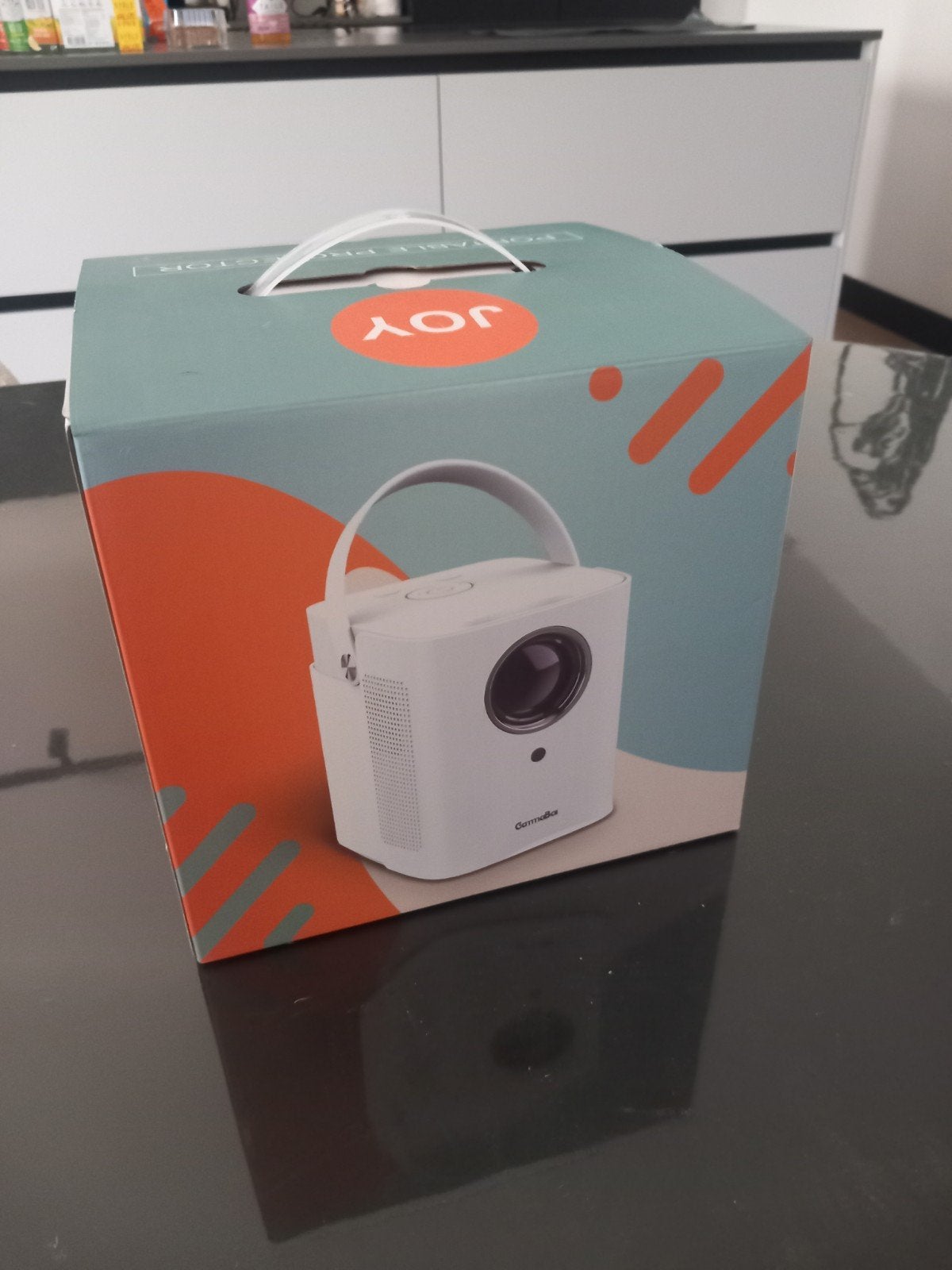 Joy portable projector, zo goed als nieuw, 720P, GammaBai, Audio, Tv en Foto, Beamers, Ophalen, HD (720), LED, GammaBai