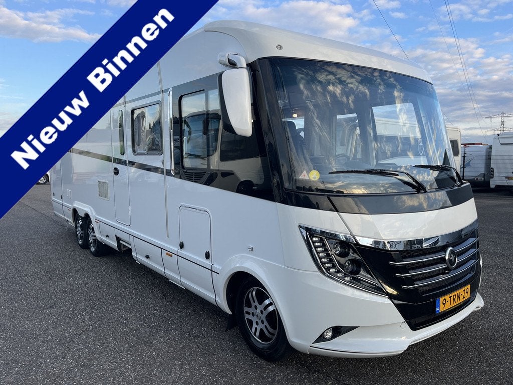 NIESMANN BISCHOFF ARTO 88LE 3.0 Aut Luchtvering Levelsysteem, Caravans en Kamperen, Campers, Niesmann+Bischoff, Galliersweg 39
5349AT  OSS, NL