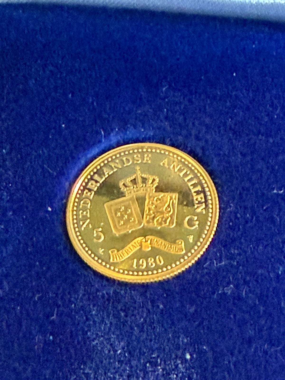 Goude 5 gulden uit  de nederlandsche Antillen, Ophalen of Verzenden, Overige landen, Losse munt, Goud