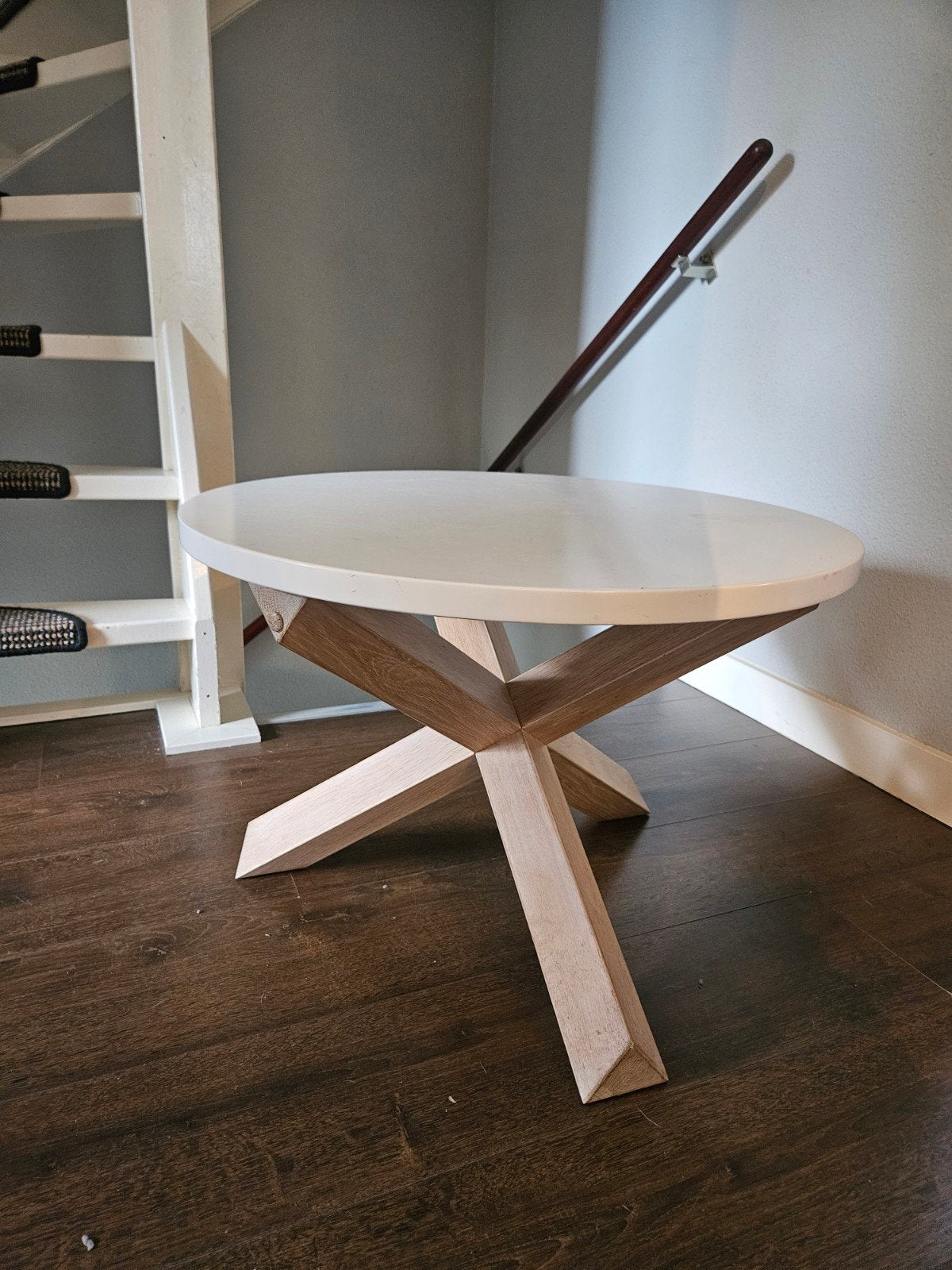 Ronde salontafel met houten onderstel, Huis en Inrichting, Tafels | Salontafels, Gebruikt, Minder dan 50 cm, 50 tot 100 cm, 50 tot 100 cm