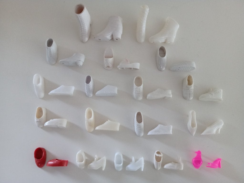 Wat oudere schoentjes voor Barbie en Ken, ook Sindy of Fleur, Verzamelen, Ophalen of Verzenden, Gebruikt, Kleertjes