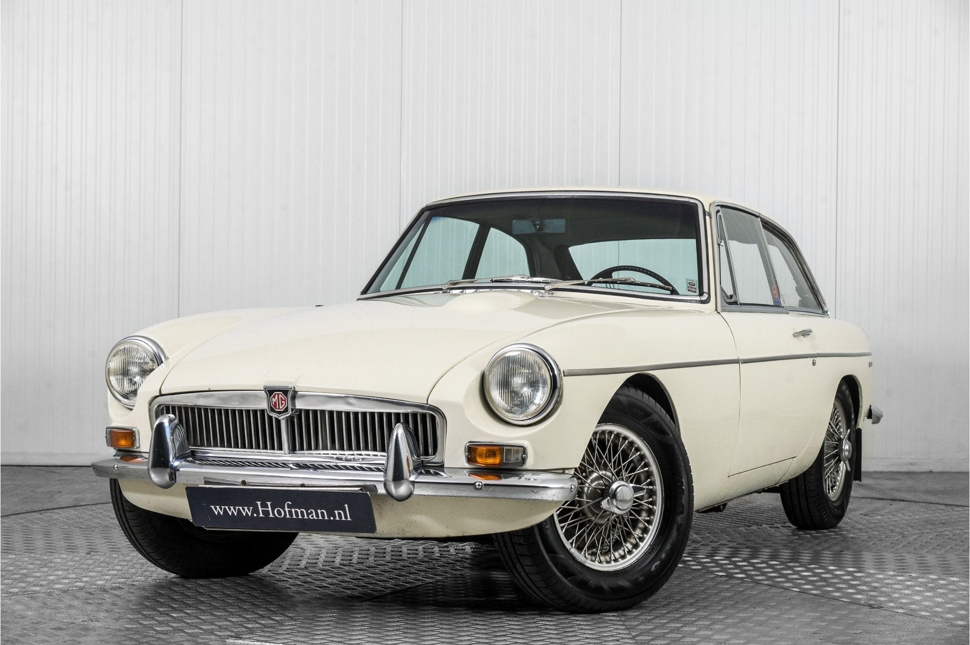 MG BGT Overdrive . (bj 1966), Auto's, Gebruikt, Overige modellen, Wit, Bedrijf