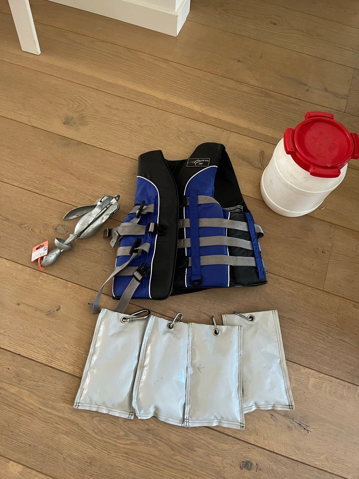 Reddingsvest, anker en meer watersportartikelen, Ophalen of Verzenden, Gebruikt, Overige typen