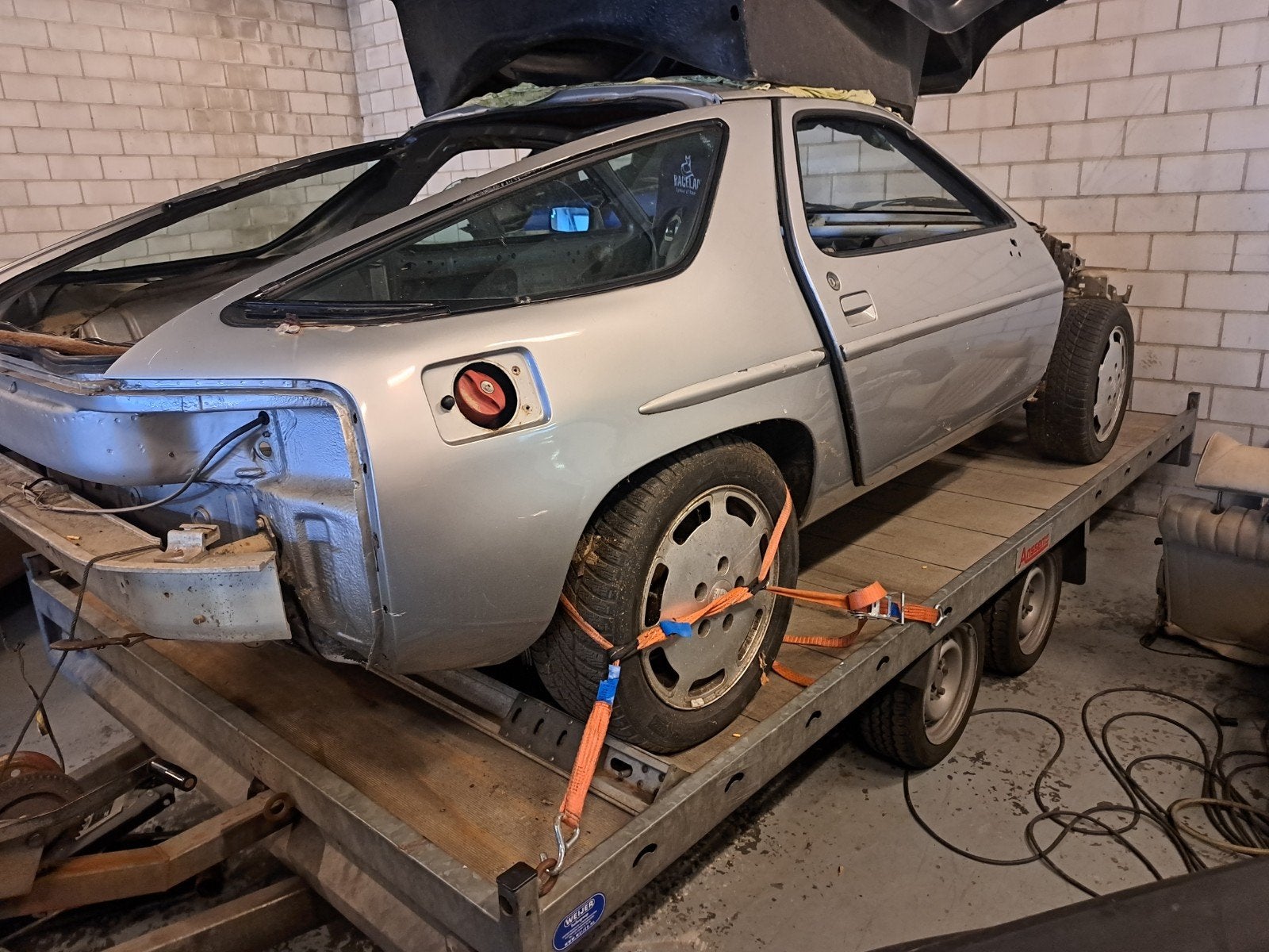 porsche 928s in onderdelen of rollend chassis, Auto-onderdelen, Ophalen of Verzenden, Gebruikt, Porsche