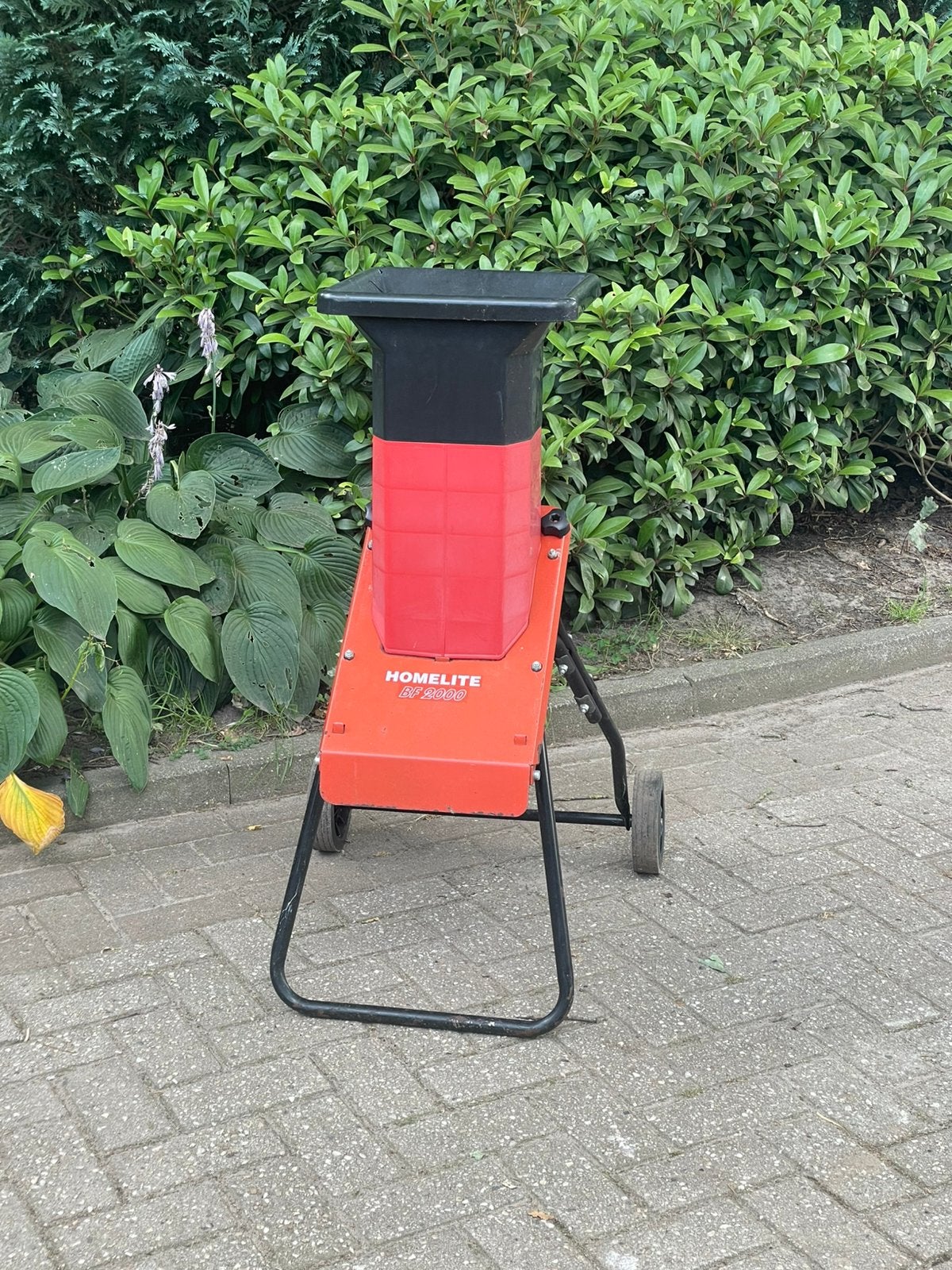 Homelite BF2000 hout hakselaar. ., Tuin en Terras, Hakselaars, Ophalen of Verzenden, Gebruikt