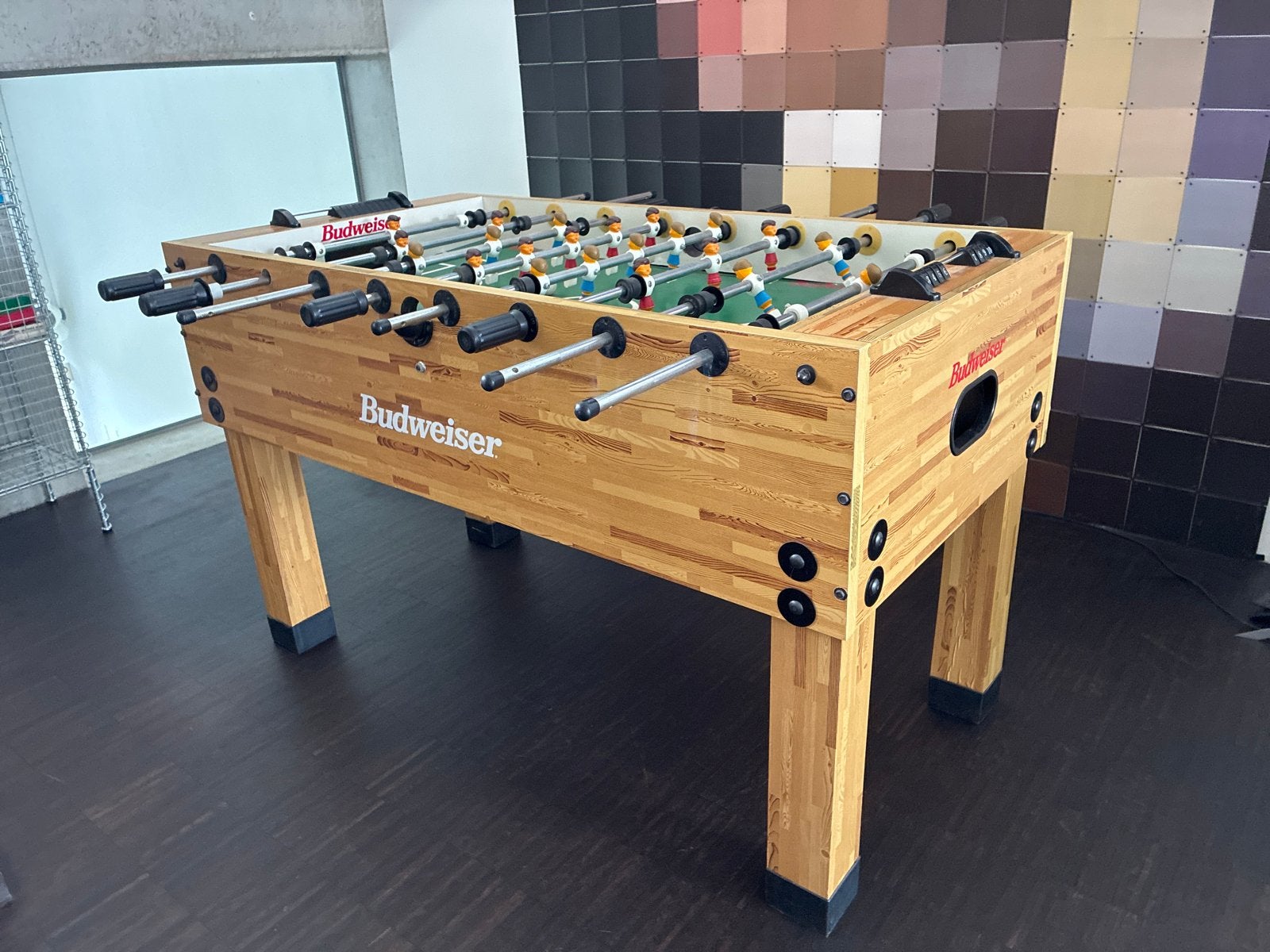 Budweiser Tafelvoetbalspel - Zware Kwaliteit 140 cm lang, Hobby en Vrije tijd, Ophalen, Gebruikt