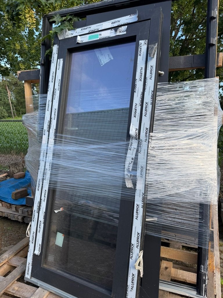 Nieuwe aluminium buitendeur antraciet – compleet, Doe-het-zelf en Verbouw, Deuren en Horren, Ophalen, 80 tot 100 cm, Nieuw, 200 tot 215 cm