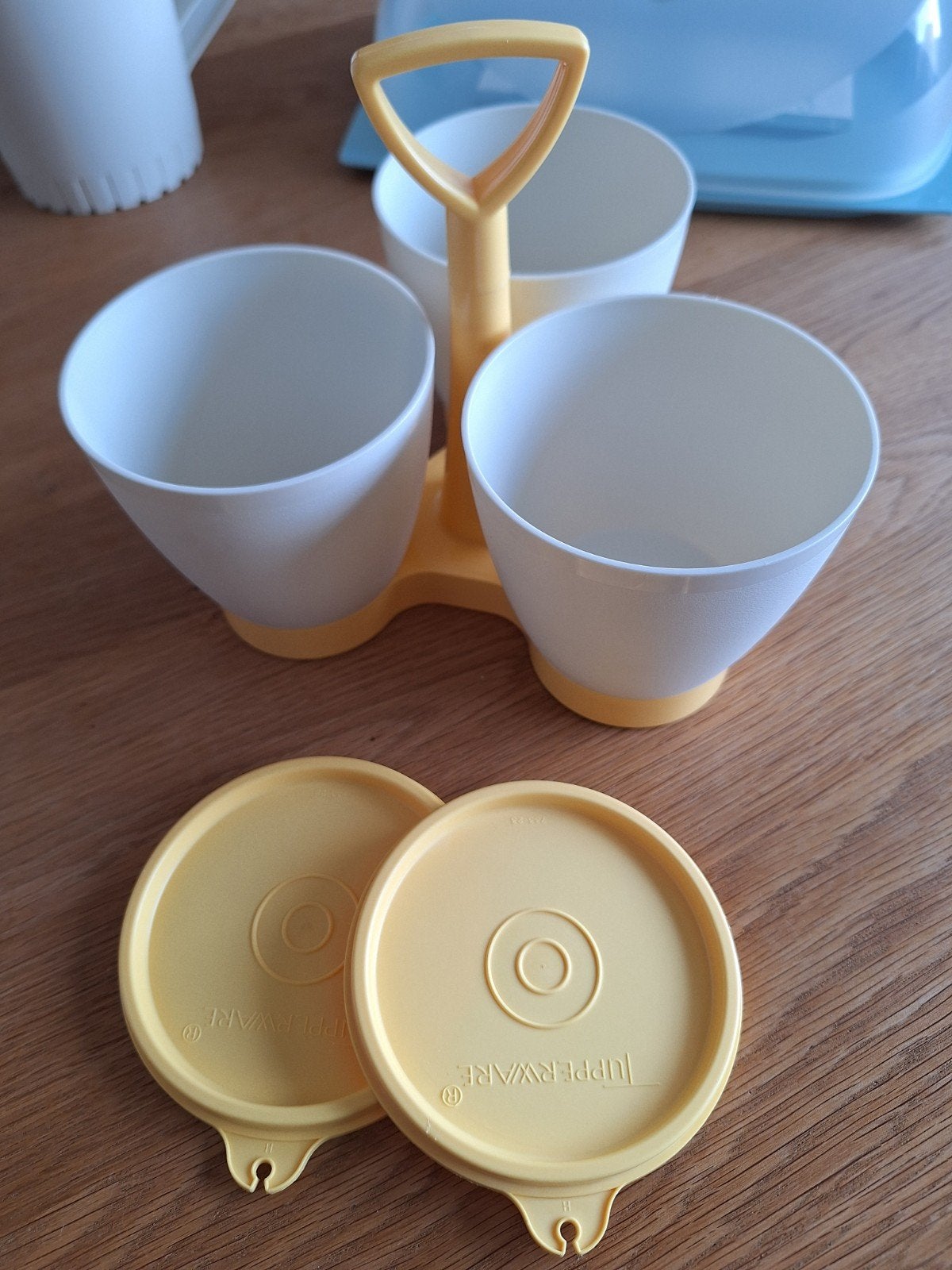 Tupperware houder met 3 bakjes (1 deksel mist), Overige kleuren, Bewaardoos, Met compartimenten, Ophalen of Verzenden