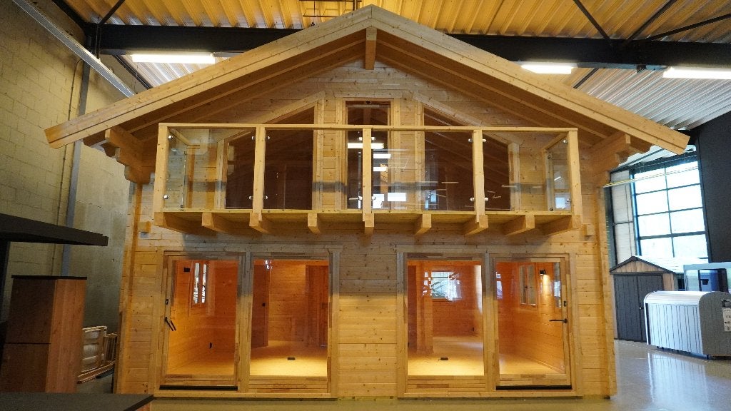 Groot Chalet Breda 700x850 cm NIEUW, Ophalen, 3 ramen of meer, Overige typen, Zo goed als nieuw