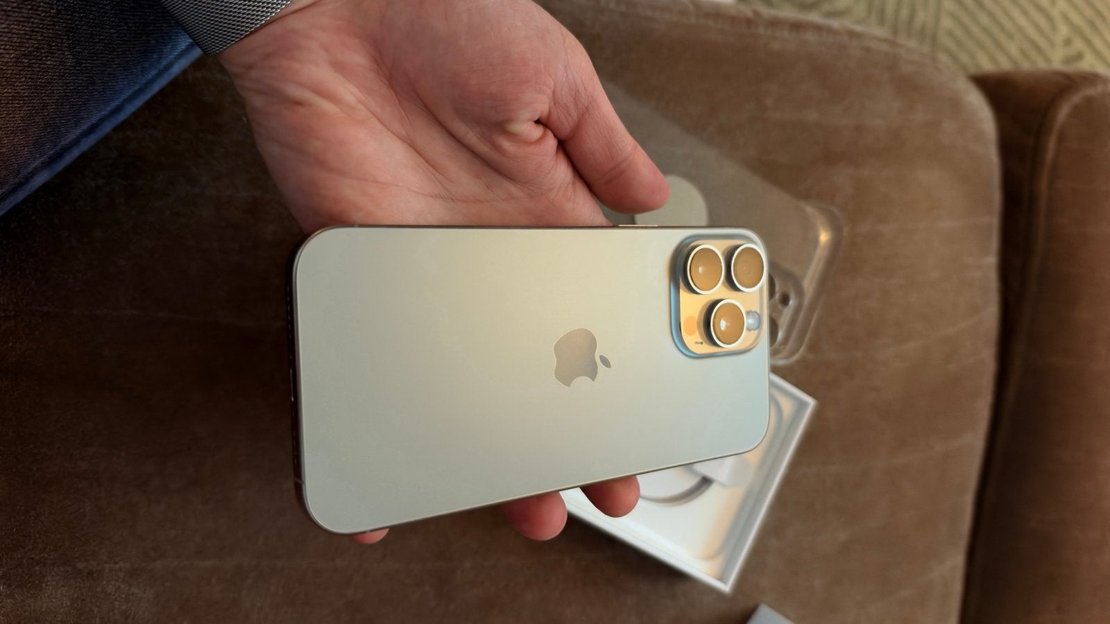 Apple iPhone 16 Pro Max 256GB - Zo goed als nieuw
