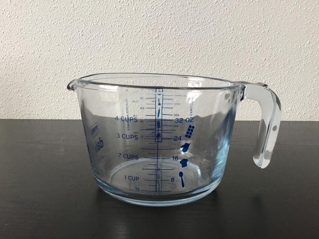 Pyrex glazen maatbeker uit de Daily  serie. 1 liter., Ophalen of Verzenden, Zo goed als nieuw