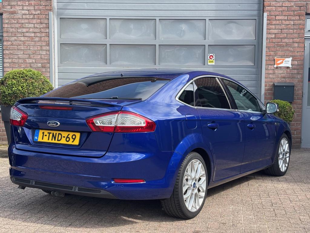 Ford Mondeo 1.6 TDCi ECOnetic Titanium In perfecte staat tec, Auto's, Voorwielaandrijving, Gebruikt, Zwart, 4 cilinders