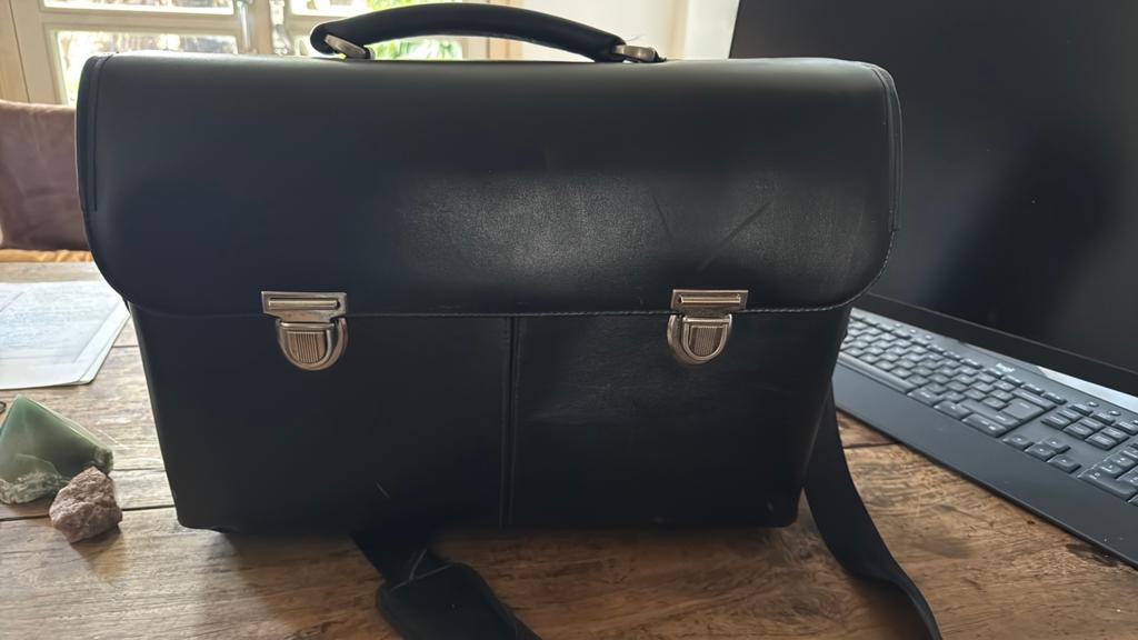 Aktetas   Laptop tas 100% van leer, Ophalen of Verzenden, Overige merken, 30 tot 45 cm