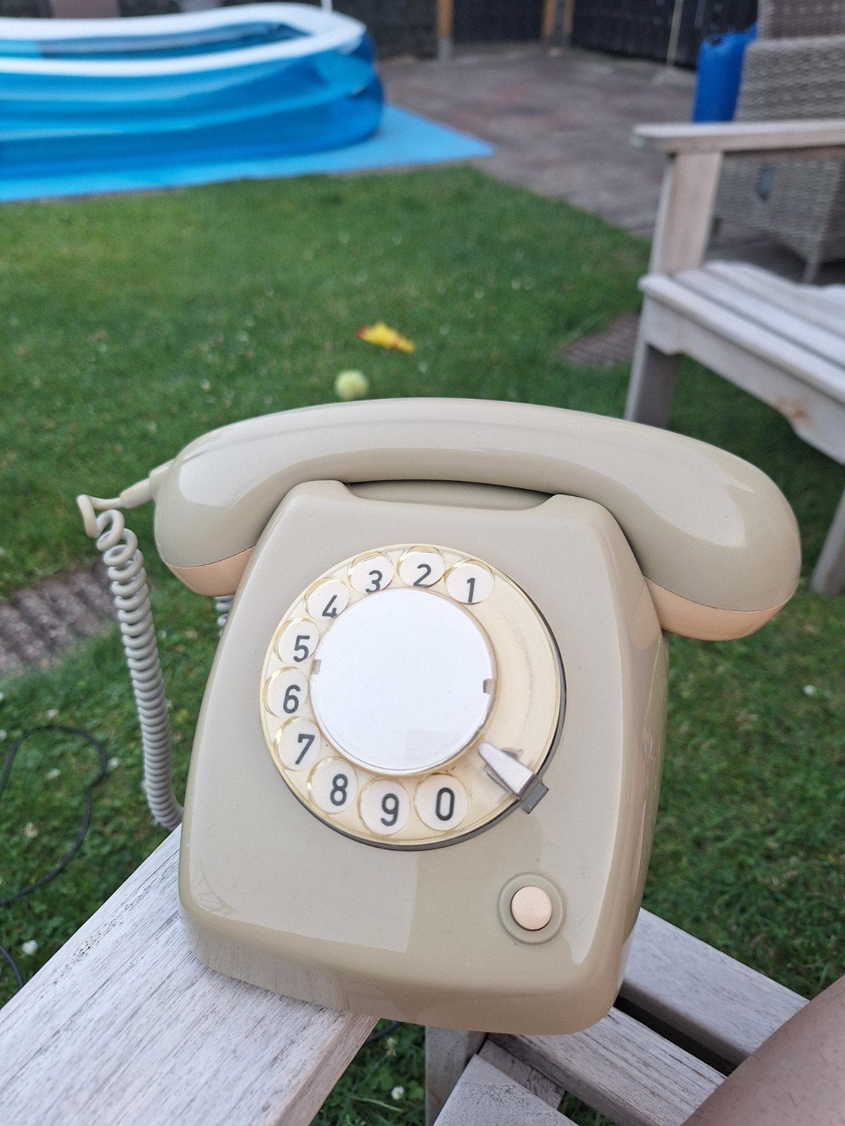 Oude goed werkende ptt telefoon, Telecommunicatie, Ophalen of Verzenden