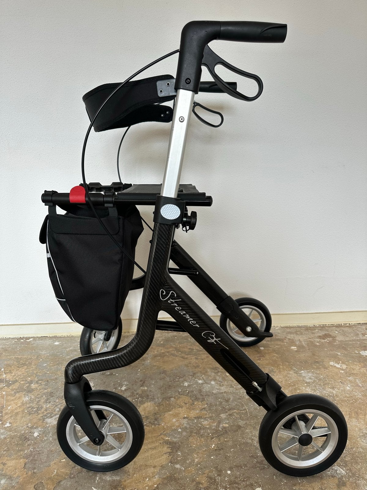 Rehasense Streamer rollator inclusief luxe tas, Diversen, Ophalen, Gebruikt