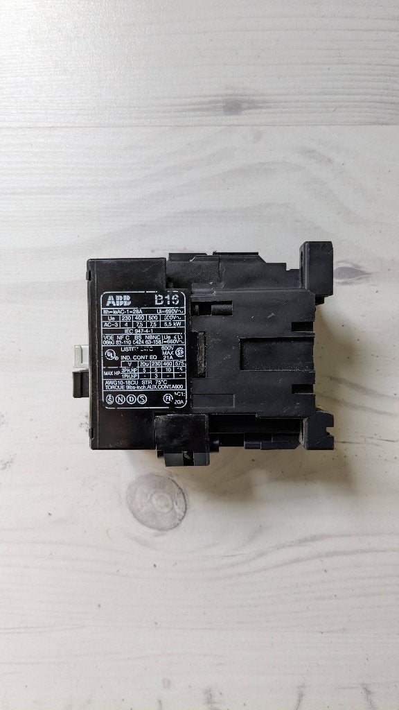 ABB B16 Magneetschakelaar, Ophalen of Verzenden, Gebruikt, ABB, Relais