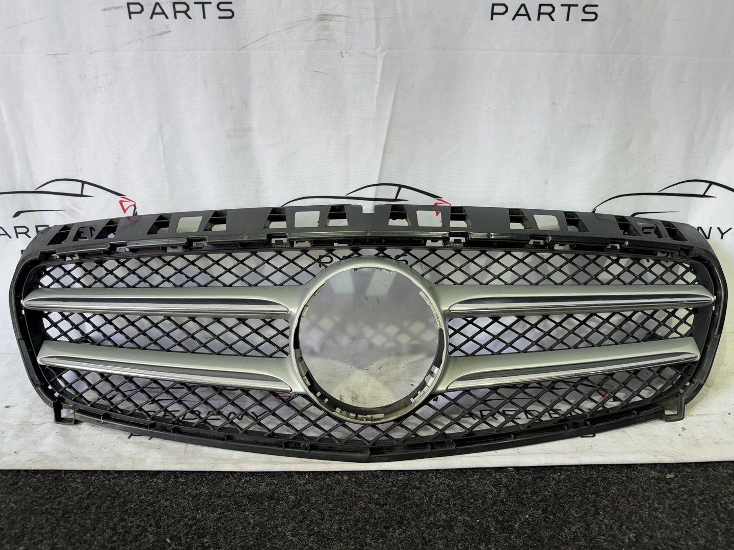 Mercedes A Klasse W176 Grill Grille Chrome A1768880260, Gebruikt, -, Ophalen of Verzenden, -