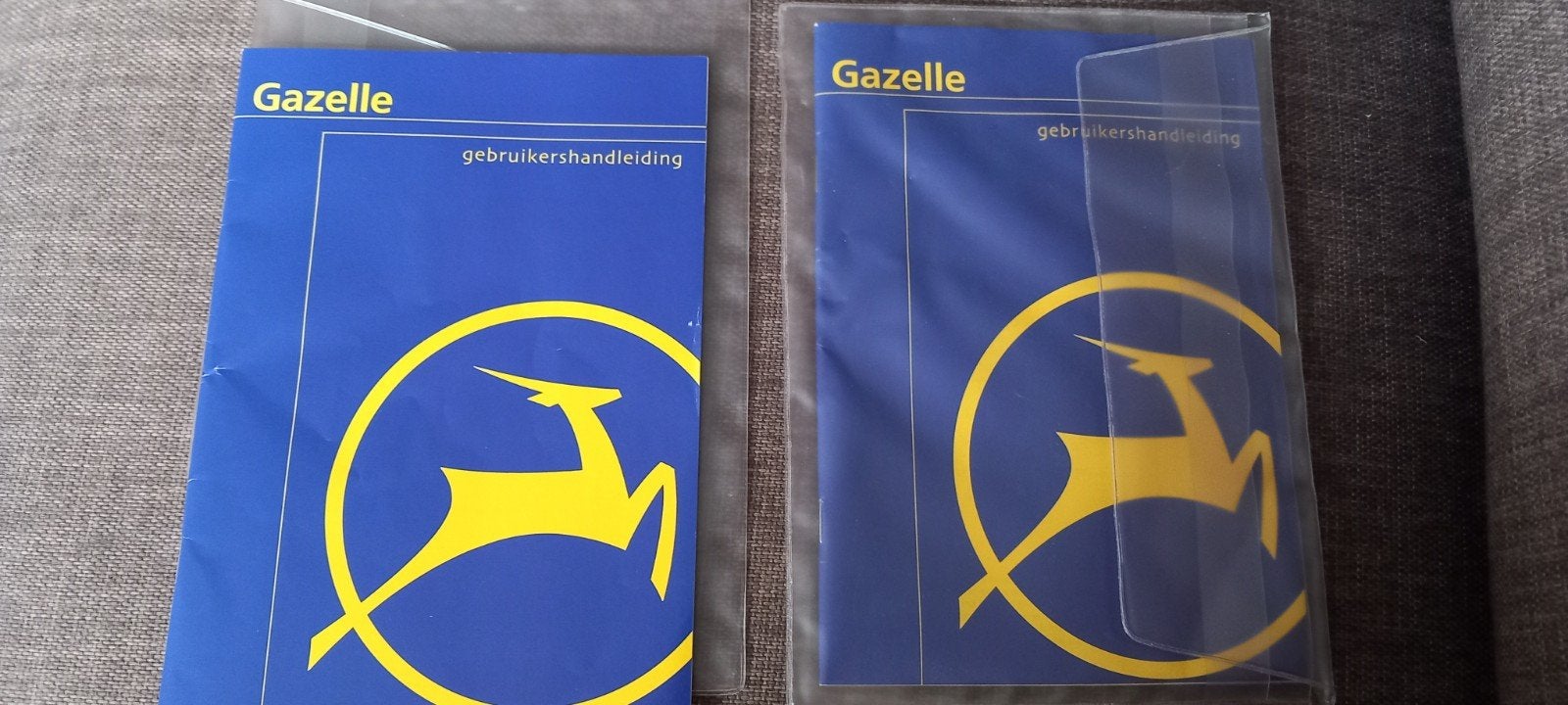 Gazelle fiets gebruikershandleiding, twee stuks. In plastic., Ophalen of Verzenden, Nieuw