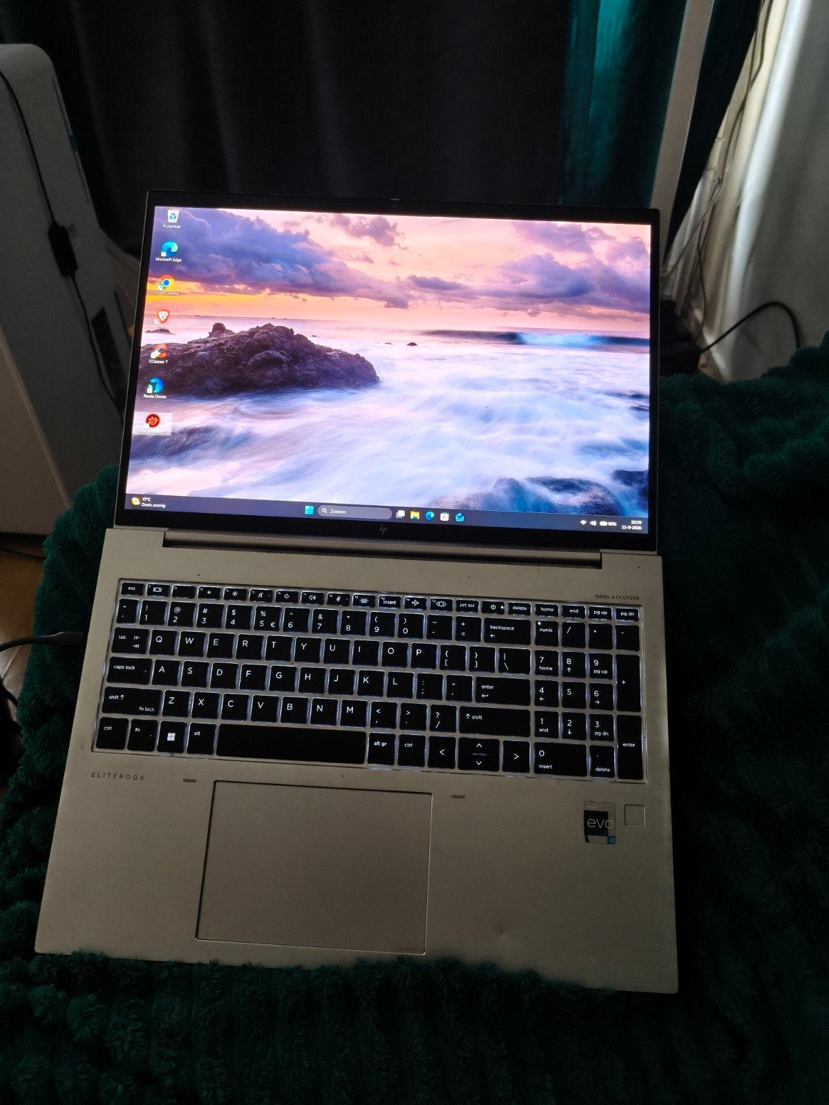Hp g10 i7 13 generatie, Computers en Software, Qwerty, Ophalen of Verzenden, Zo goed als nieuw, .HP EliteBook