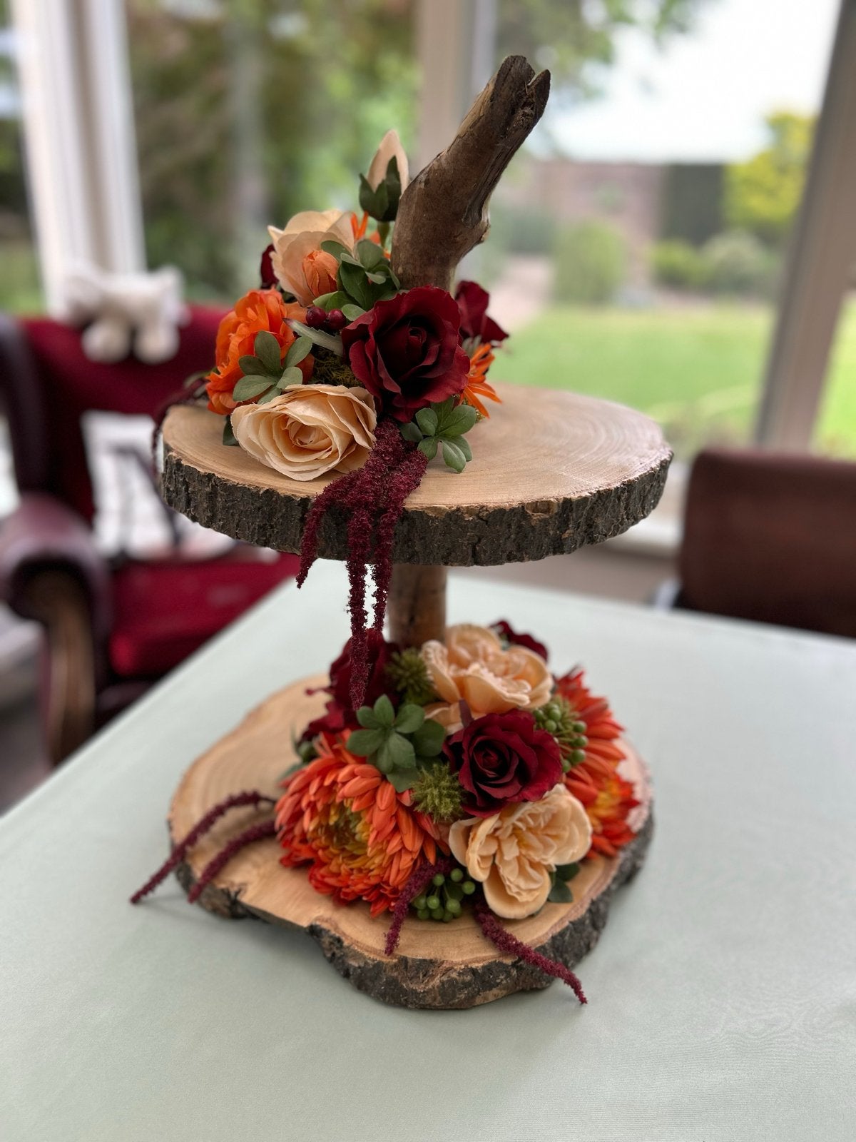 Unieke handgemaakte etagère van boomstam met bloemstukken, Ophalen of Verzenden, Zo goed als nieuw, Etagère, Hout