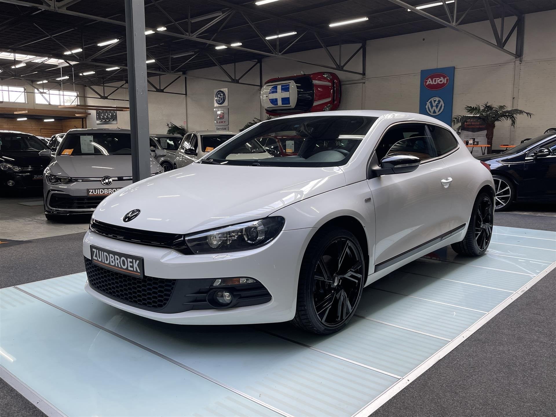 Volkswagen Scirocco 1.4 TSI 122PK Clima Navi Xenon Stuurbedi, Gebruikt, 4 cilinders, Origineel Nederlands, Handgeschakeld