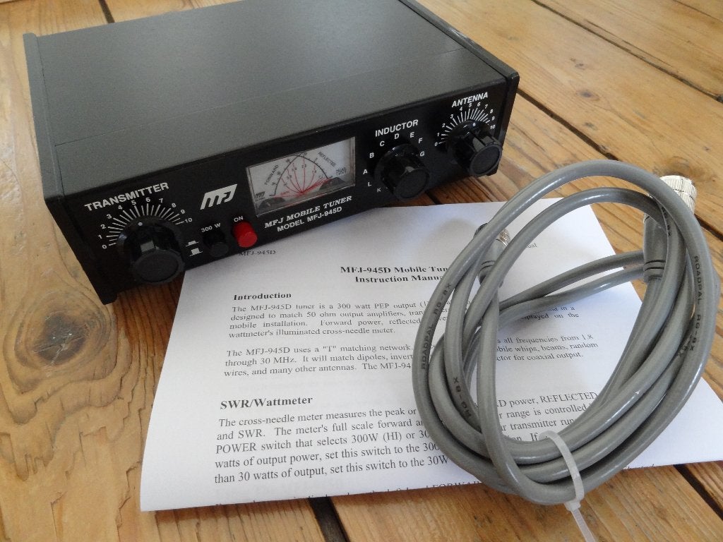 MFJ - 945D antennetuner, Telecommunicatie, Zenders en Ontvangers, Verzenden, Gebruikt, Zender en Ontvanger