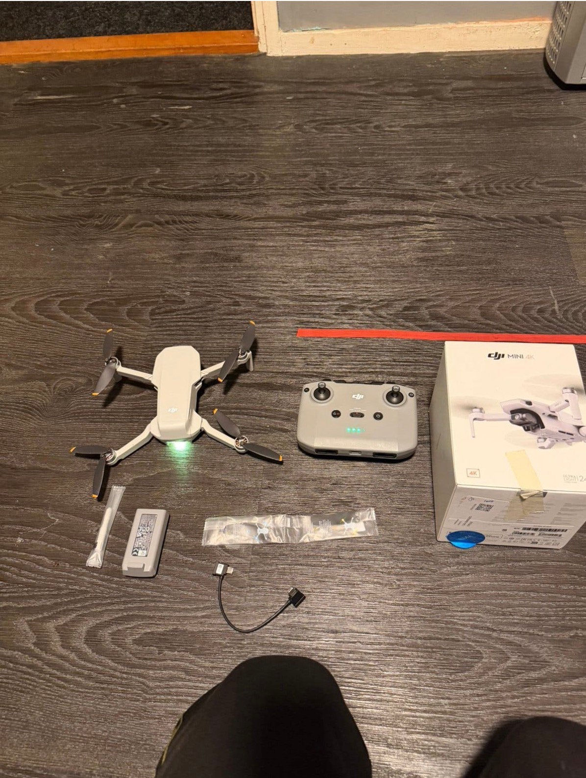 Te koop leuke drone dji mini 4k met extra’s, Cameradrone, 5 tot 10 kilometer, Extra accu('s), Zo goed als nieuw
