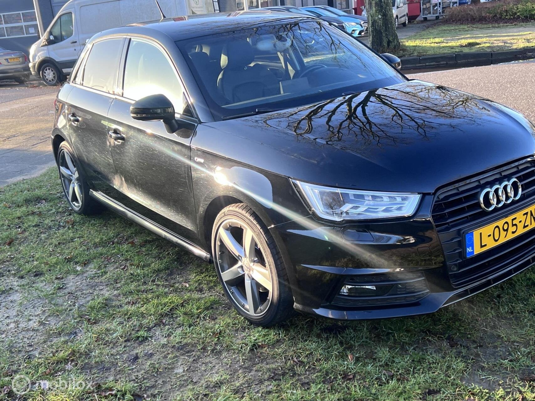 Audi A1 Sportback 1.4 TFSI 150pk Navi-Leer S-Line, Auto's, Audi, 4 cilinders, 150 pk, 4 stoelen, 610 kg