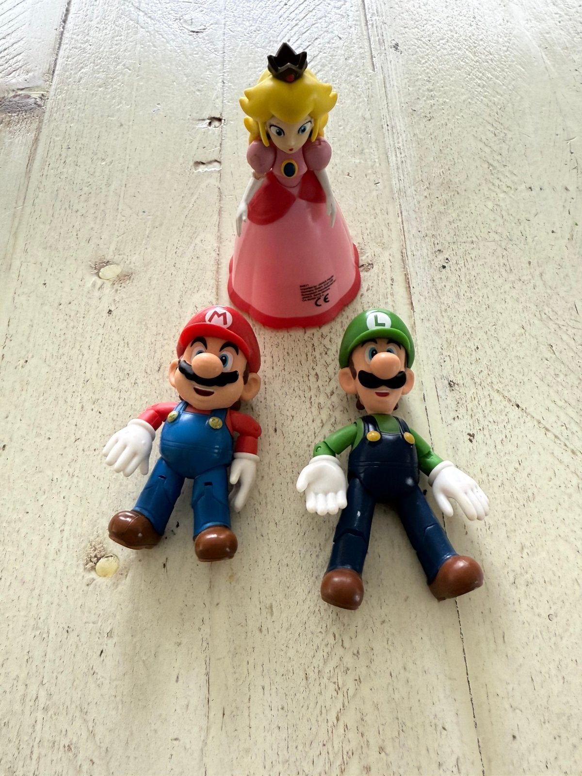Mario en luigi  prinses peach  poppetjes, Ophalen of Verzenden, Zo goed als nieuw