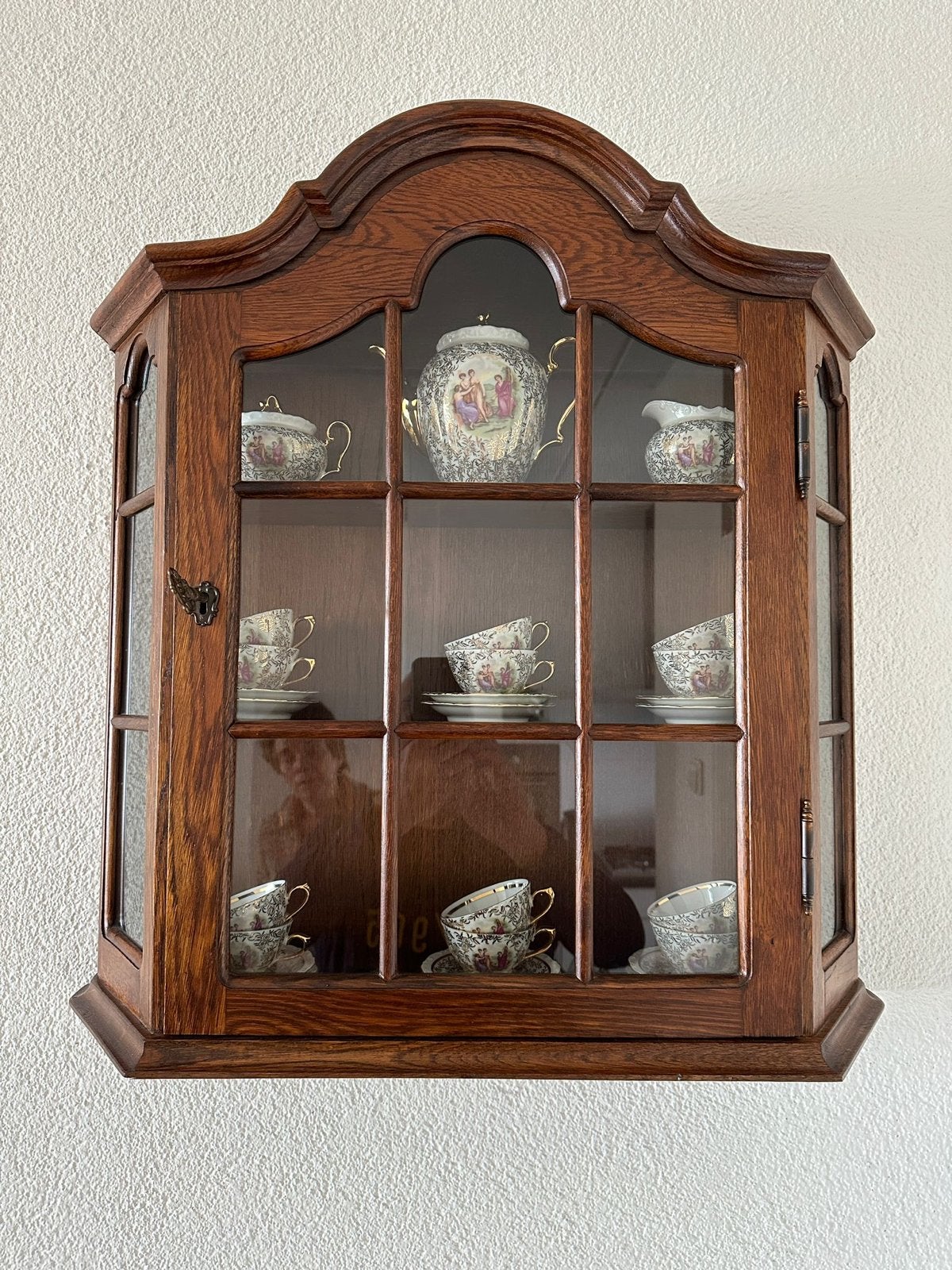 Antieke houten vitrinekast, Antiek en Kunst, Ophalen
