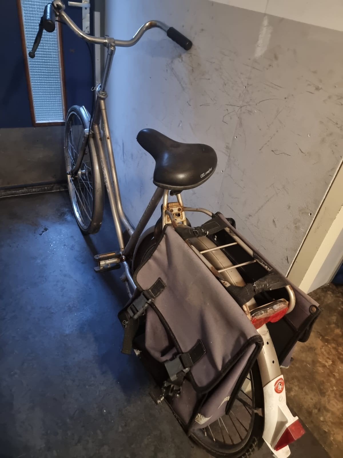 Damesfiets, Ophalen, Gebruikt, Minder dan 30 km per accu