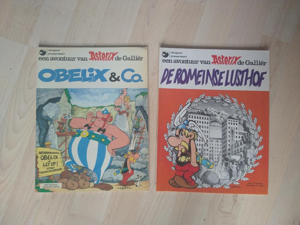 Asterix. De Romeinse Lusthof + Obelix & Co., Eén stripboek, Ophalen of Verzenden, Gelezen