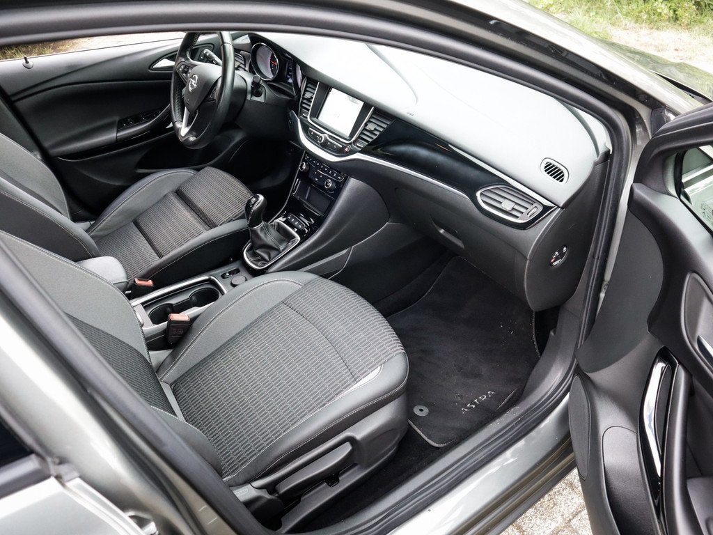 Opel Astra Sports Tourer 1.2 Business Elegance 1e-Eig. & Keu, Auto's, Opel, Voorwielaandrijving, 12 maanden, Gebruikt, 1199 cc
