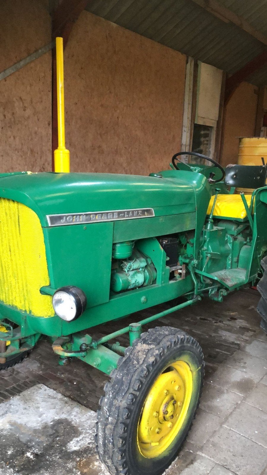 John Deere Lanz 300, €1750 vaste prijs, met kenteken, Zakelijke goederen, Agrarisch | Tractoren, Oldtimer, Tot 80 Pk, 7500 tot 10000