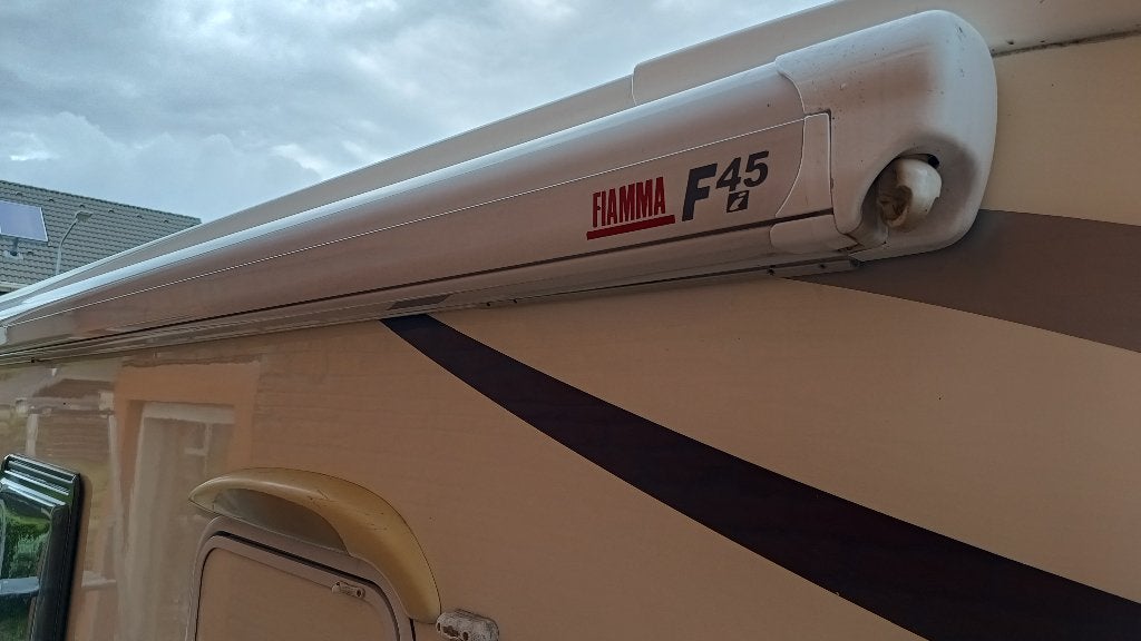 Fiamma Cassette Luifel F45 Doek gescheurd, Cassette goed!, Caravans en Kamperen, Camper-accessoires, Ophalen, Zo goed als nieuw