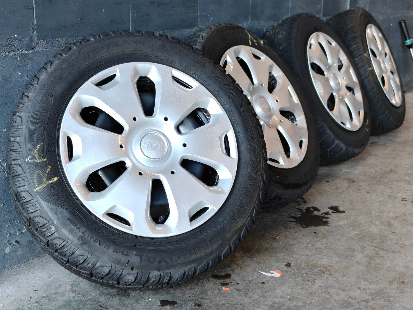 Originele Winterset Ford Fiesta TPMS, 14 inch, Gebruikt, Klanten@ford.com, Ford